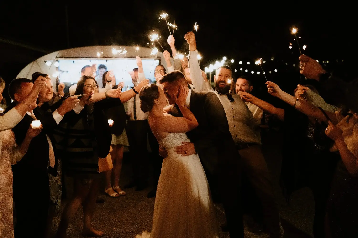BYO caravan bar hire serving cocktails and drinks at a wedding in the Southern Highlands NSW